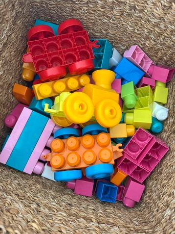 Grote hoeveelheid mega bloks beschikbaar voor biedingen