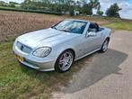 Zeer mooie en betrouwbare SLK  BJ  2000, Auto's, Automaat, Elektrische ramen, Achterwielaandrijving, Zwart