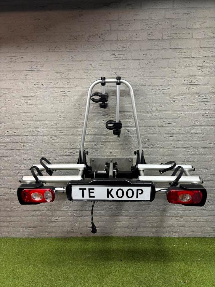 NETTE UEBLER PRIMAVELO PRO(elek)fietsen45kg/kantelbr/klik&go, Auto diversen, Fietsendragers, Gebruikt, Trekhaakdrager, 2 fietsen