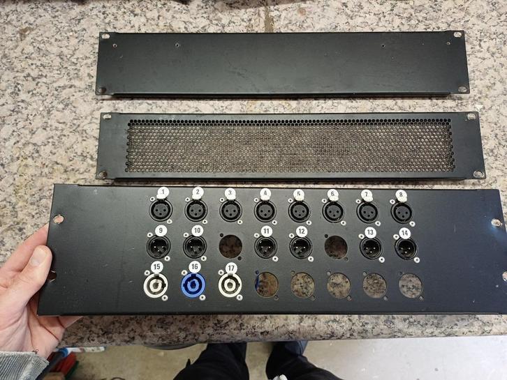 3x 19inch plaat met 14st. XLR en 3st. Speakon, Muziek en Instrumenten, Instrumenten | Onderdelen, Gebruikt, Overige instrumenten