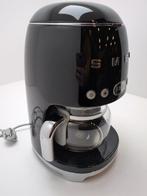 SMEG Koffiezetapparaat DCF02BLEU zwart - Retourdeal, Witgoed en Apparatuur, Koffiezetapparaten, Info@mystore.nl, Verzenden, 10 kopjes of meer