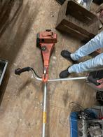Husqvarna bosmaaier, Benzine, Gebruikt, Ophalen of Verzenden, 10 tot 30 cm