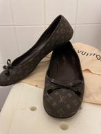 Ballerina’s Louis Vuitton, Bruin, Louis Vuitton, Gedragen, Ballerina's