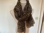 Grote sjaal voile panter, Ophalen of Verzenden, Zo goed als nieuw, Maat 46/48 (XL) of groter, Sjaal