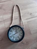 Hangklok zwart, Ophalen of Verzenden, Nieuw, Analoog, Wandklok