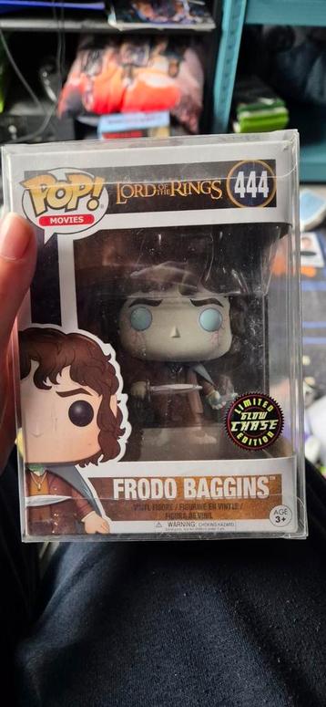 frodo baggins funko pop 444 glow chase 