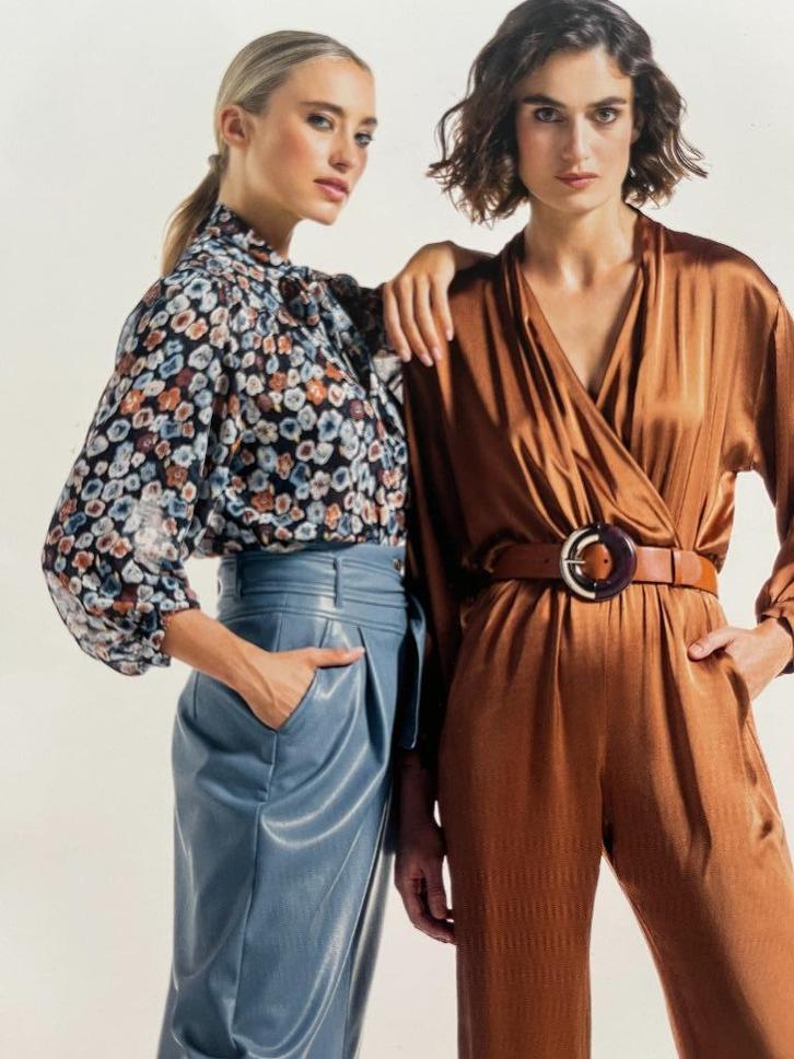 🍁Mooie wijde gebloemde blouse van Caroline Biss 42 44, Kleding | Dames, Blouses en Tunieken, Zo goed als nieuw, Maat 42/44 (L)