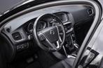 Volvo V40 Cross Country T3 Automaat Polar+ Luxury | Panorama, Auto's, Volvo, Te koop, Benzine, Emergency brake assist, 73 €/maand