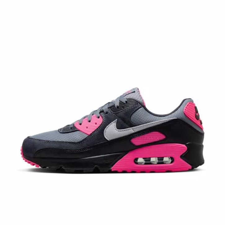 Nike Air Max ‘90 ‘Wolf Grey Hyper Pink’ - maat 44.5, Kleding | Heren, Schoenen, Nieuw, Sneakers of Gympen, Overige kleuren, Ophalen of Verzenden