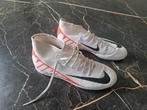 Nike Mercurial zaalvoetbalschoenen, maat 42, Ophalen, Schoenen, Maat L, Zo goed als nieuw