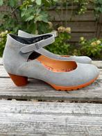 Think! Schoenen, Kleding | Dames, Schoenen, Think!, Zo goed als nieuw, Grijs, Sandalen of Muiltjes