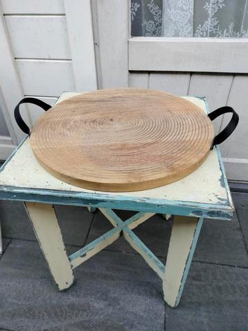 Houten dienblad voor 5 euro. beschikbaar voor biedingen
