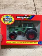 Britains Fendt 615 LSA 1:32 nieuw in doos uit oude voorraad, Hobby en Vrije tijd, Verzenden, Nieuw, Tractor of Landbouw, Britains