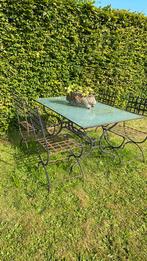Brocante ijzeren tuintafel met gevlochten ijzeren stoelen, Ophalen