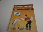 Suske en Wiske slim naar school deel 4, Eén stripboek, Ophalen of Verzenden, Gelezen