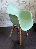 Kinderstoel kuipstoel mintgroen scandinavische stijl, Ophalen, Zo goed als nieuw, Stoel(en)