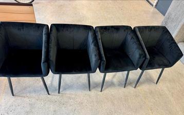 Set van 4 zwarte velvet stoelen beschikbaar voor biedingen