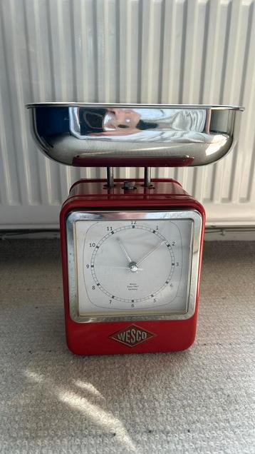 Wesco weegschaal met klok beschikbaar voor biedingen
