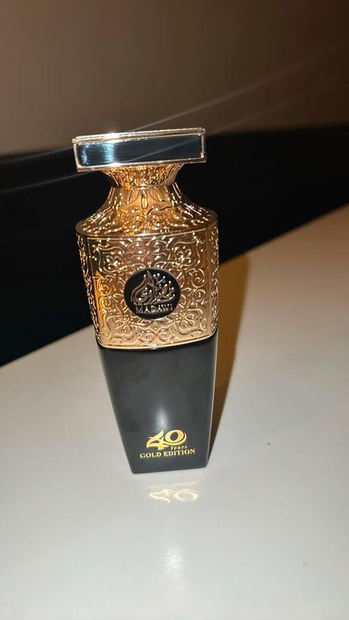 Arabian Oud – Madawi 40 Years Old Edition | Niche, Sieraden, Tassen en Uiterlijk, Uiterlijk | Parfum, Zo goed als nieuw, Ophalen of Verzenden