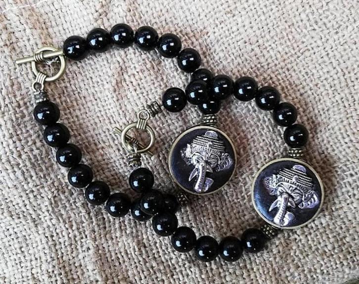 Super gave hand gemaakte armband met Ganesha kraal., Sieraden, Tassen en Uiterlijk, Armbanden, Nieuw, Overige materialen, Zwart