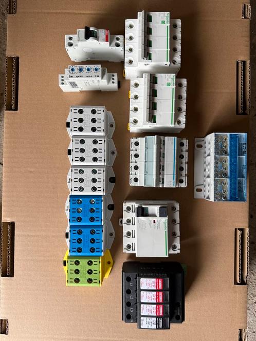 Zekeringen,verdelers,automaten&overspanningsbeveiliging, Doe-het-zelf en Verbouw, Elektra en Kabels, Nieuw, Overige typen, Ophalen