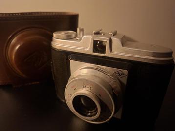 Vintage Agfa Isola 1 Camera met lederen tas beschikbaar voor biedingen
