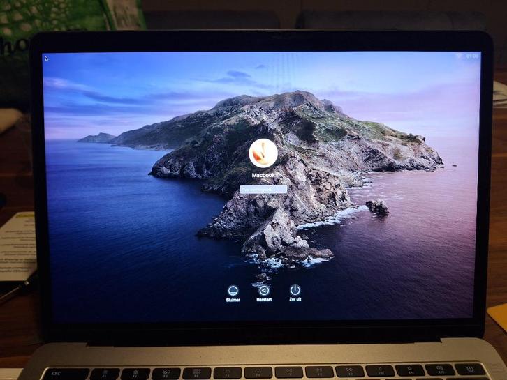 Macbook pro 13.3 inch 2017, Computers en Software, Apple Macbooks, Gebruikt, MacBook Pro, 13 inch, 2 tot 3 Ghz, 128 GB of minder