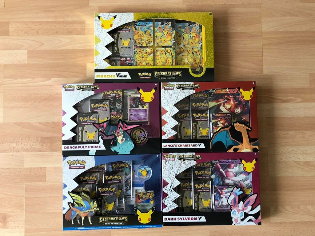 Pokemon Celebrations 25th Anniversary BULK verzameling NIEUW, Ophalen of Verzenden, Nieuw, Boosterbox, Foil