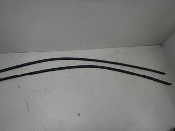 VW ID4 Daklijsten Links/rechts LB7R 11A853701C beschikbaar voor biedingen