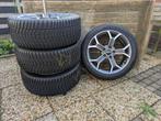18" KIA Velgen 235/45  | Nette Hankook winterbanden uit 2024, Auto-onderdelen, Banden en Velgen, Ophalen, 18 inch, Gebruikt, Banden en Velgen