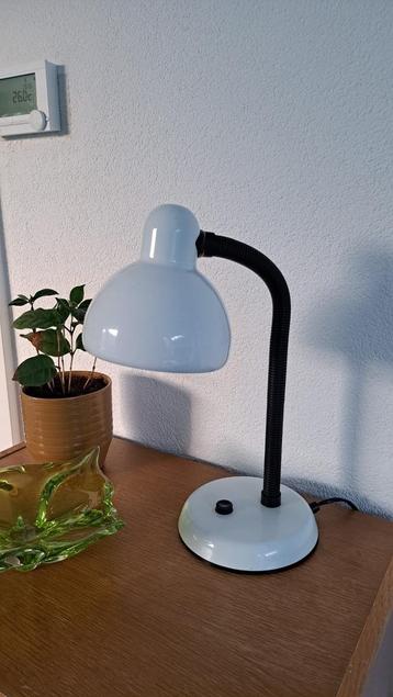 Vrieland Design Tafellamp Retro Vintage  beschikbaar voor biedingen