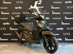 Piaggio Beverly 300 | Deep Black | 2024 | 3000 km | 1 eig, Motoren, Scooter, 300 cc, ., Bedrijf