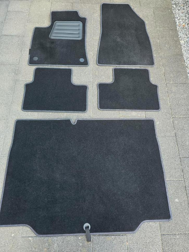 Mitsubishi Colt HEV Luxe Velours Automatten + Kofferbakmat, Auto diversen, Automatten, Zo goed als nieuw, Ophalen of Verzenden