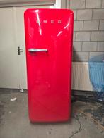 Rode Smeg koelkast. SMEG koelkast (bezorging)!!, Witgoed en Apparatuur, Koelkasten en IJskasten, Ophalen, 200 liter of meer, Met aparte vriezer