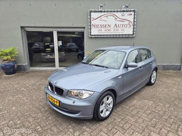 BMW 1-serie E87 118i AUT Executive Leder/Xenon/Ketting V.V. beschikbaar voor biedingen
