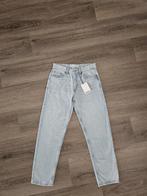 Blauwe jeans Straight. Maat 36. Merk Bershka. Nieuw inclusie, Ophalen of Verzenden, Nieuw, Blauw, W32 (confectie 46) of kleiner