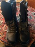 Legerkistjes, Ophalen of Verzenden, Zo goed als nieuw, Schoenen