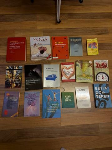 Partij spiritualiteit / zelfhulp / psychologie boeken. beschikbaar voor biedingen