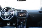 Volkswagen Tiguan 1.4 TSI eHybrid 245 PK R-Line BNS+ PHEV, B, Zwart, 4 cilinders, Alcantara, Hybride Elektrisch/Benzine