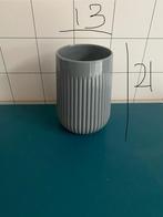 Grijze Ribbel Vaas - Nieuw, Ophalen, Overige kleuren, Aardewerk of Porselein, Zo goed als nieuw