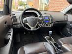 Hyundai i30 1.6i i-Catcher LEER / STOELVERW / CLIMA / CRUISE, Auto's, Gebruikt, 4 cilinders, Handgeschakeld, I30