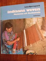 Indiaans weven, Boeken, Hobby en Vrije tijd, Ophalen of Verzenden, Zo goed als nieuw