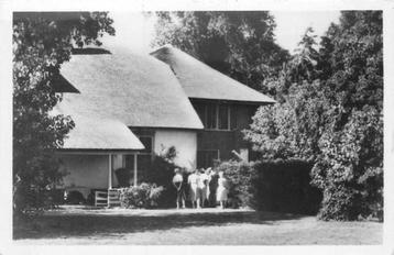 (300-170-013) Laren De Hoeve Buitencentrum beschikbaar voor biedingen