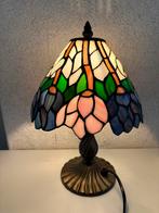 Tiffany lamp,  glas in lood tafellamp 32cm, Ophalen