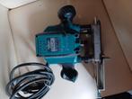 900 w bovenfrees merk Makita, Ophalen