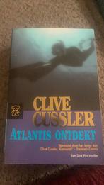 Clive Cussler - Atlantis ontdekt, Ophalen of Verzenden, Zo goed als nieuw, Nederland, Clive Cussler