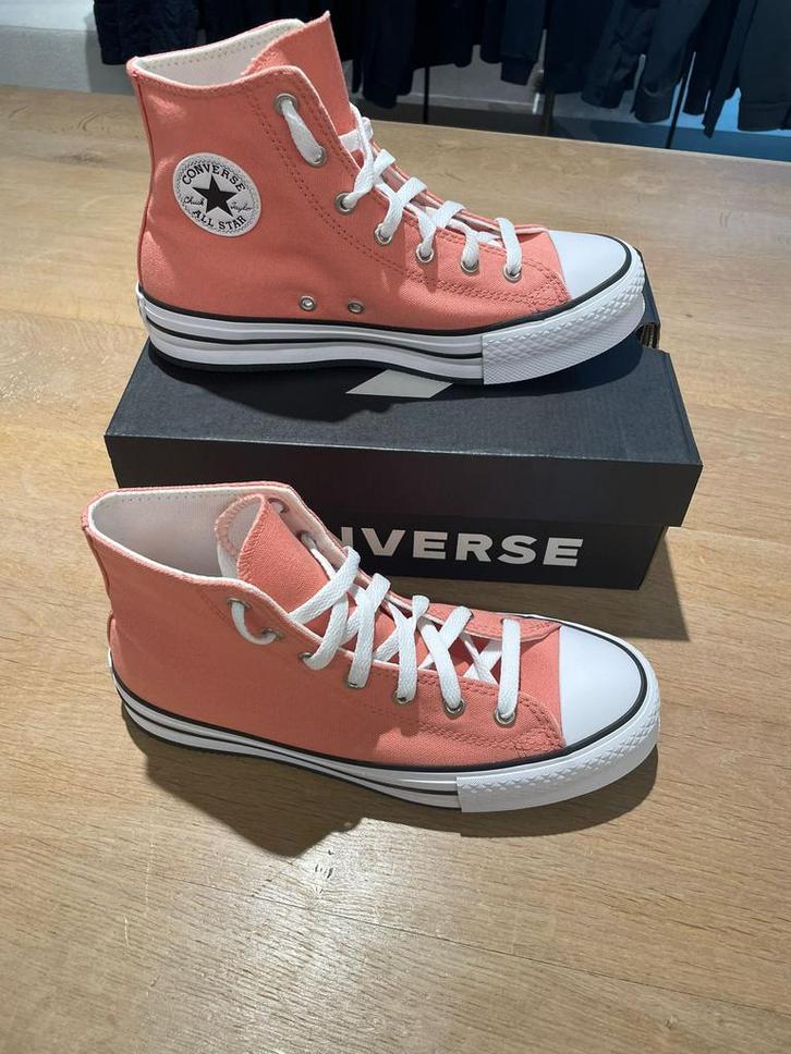 Converse mt 38 nieuw!!, Kleding | Dames, Schoenen, Nieuw, Sneakers of Gympen, Overige kleuren, Ophalen of Verzenden