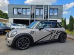 Mini Mini 1.6 Cooper |JCW GP Look|PANO|, Voorwielaandrijving, Gebruikt, 4 cilinders, 4 stoelen