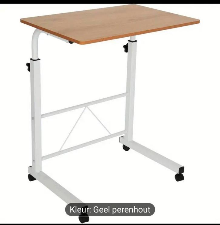 Verstelbare Laptoptafel - Geel Perenhout, Computers en Software, Laptoptafels, Zo goed als nieuw, In diepte verstelbaar, In hoogte verstelbaar
