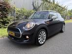 MINI Mini 1.2 One Salt Business / AIRCO / CRUISE / NAVI / 15, Auto's, Mini, Voorwielaandrijving, Gebruikt, Euro 6, Bruin